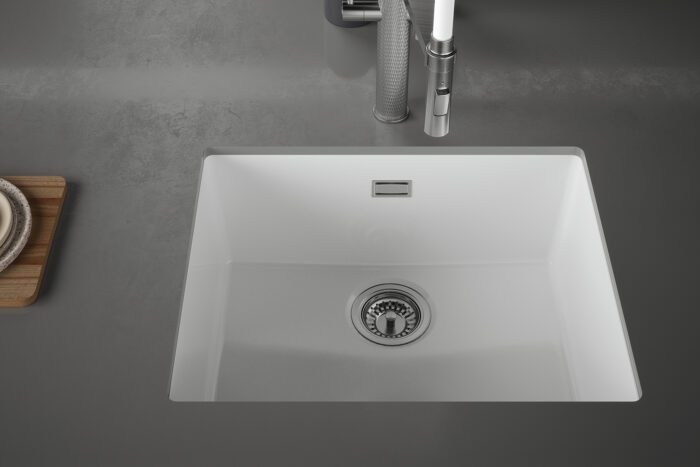 CBEN500 Ceramic Sink - Image 2