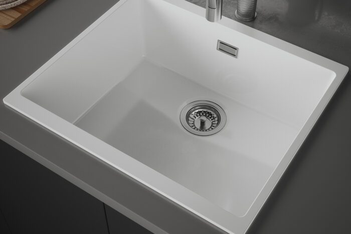 CBEN500 Ceramic Sink - Image 3