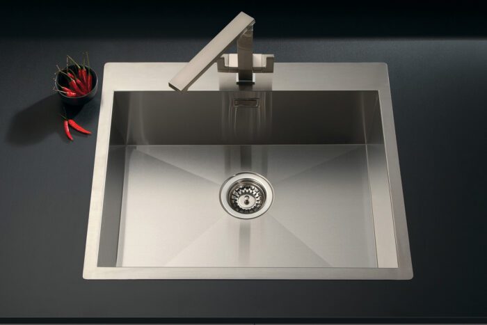 QU600 Steel Sink - Image 2