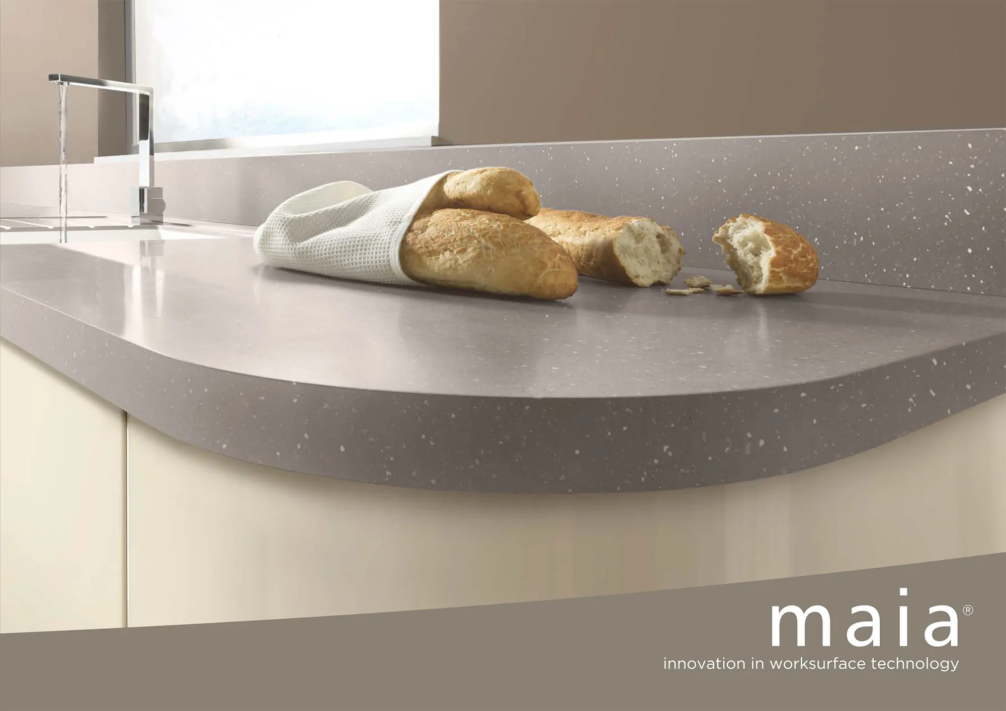 Maia Worksurfaces Brochure 25