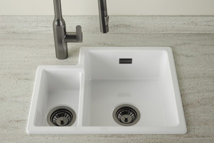 CB0001RH Ceramic Sink - Image 5