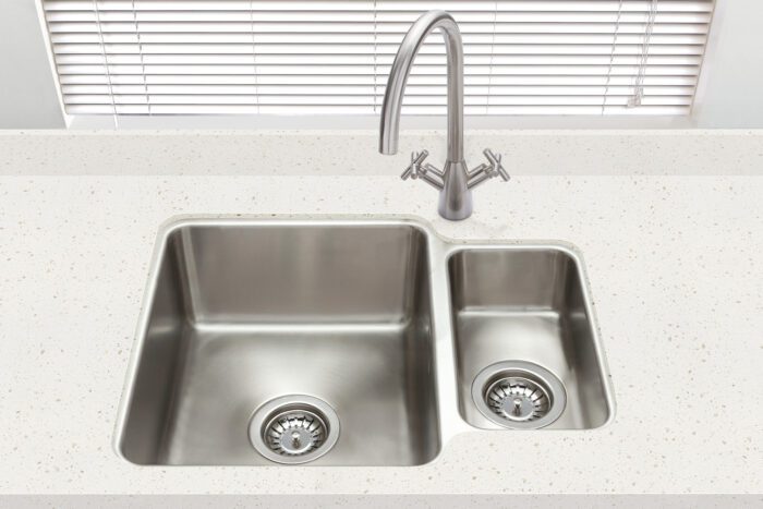 UM2501LH Steel Sink - Image 2